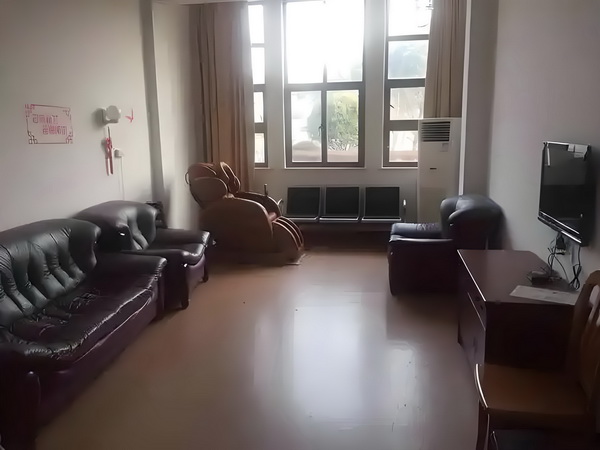 深圳技术大学落户坪山_探花看腻了，看乌克兰00后老师isabellastar的作品，欲罢不能 探花看腻敏锐识到她也地意